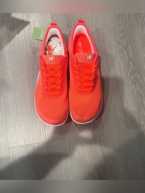 HF Stride Hands-Free Barefoot Shoes NWT Wide Toe Box Zero Drop 9 Woman 7 men
